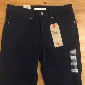 NWT Levis Skinny Shaping Jeans w27 l30